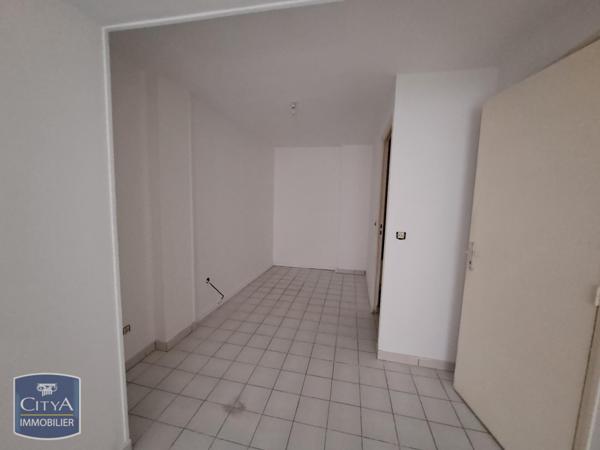 Appartement à louer 1 pièce 32.99m²