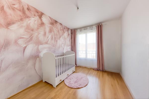 Appartement de 80 m² dans résidence avec ascenseur, 3 chambres !