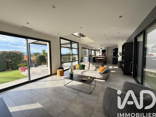 Maison à vendre 5 pièces 212,11 m² Saint-Nazaire