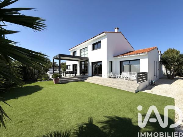 Maison à vendre 5 pièces 212,11 m² Saint-Nazaire