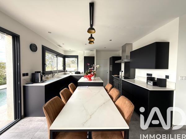 Maison à vendre 5 pièces 212,11 m² Saint-Nazaire