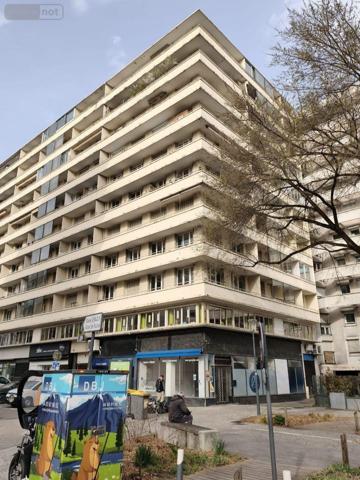 Appartement à rénover à vendre à Chambéry en Savoie (73000), ref : 73007-215   
Gare