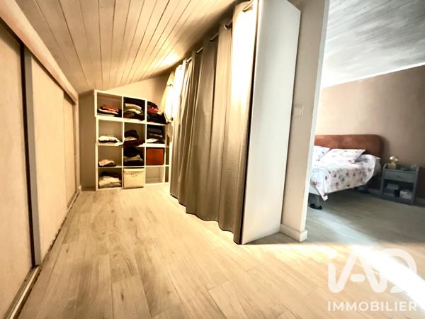Maison à vendre 6 pièces 145,35 m² Froges