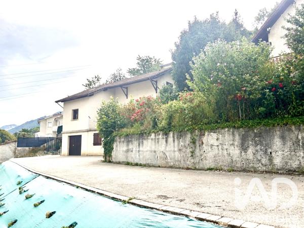 Maison à vendre 6 pièces 145,35 m² Froges