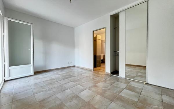 Maison à vendre    4 pièces •  Miramas