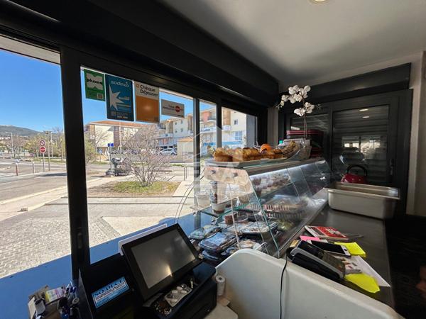 Fonds de commerce Technopole Château Gombert 13013 Marseille