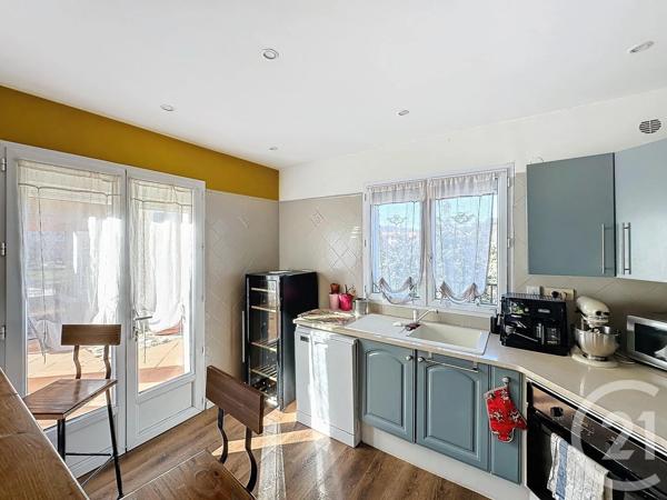 Maison à vendre  6 pièces - 169,06 m 2   CERET  - 66