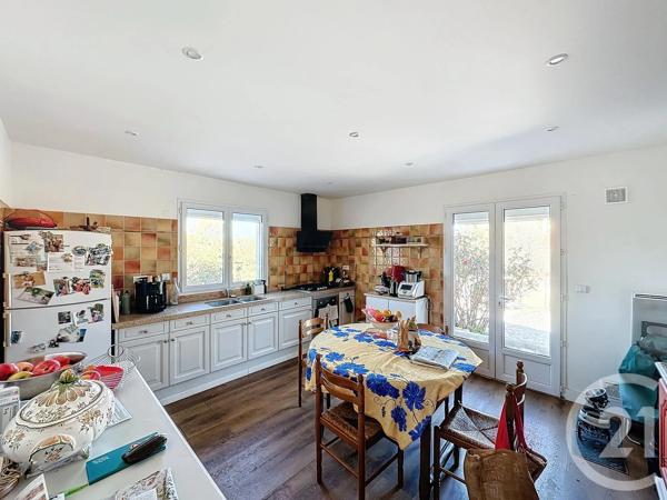 Maison à vendre  6 pièces - 169,06 m 2   CERET  - 66