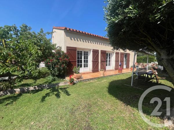 Maison à vendre  6 pièces - 169,06 m 2   CERET  - 66