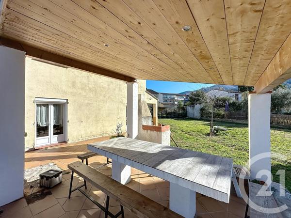 Maison à vendre  6 pièces - 169,06 m 2   CERET  - 66