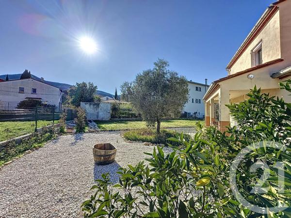 Maison à vendre  6 pièces - 169,06 m 2   CERET  - 66