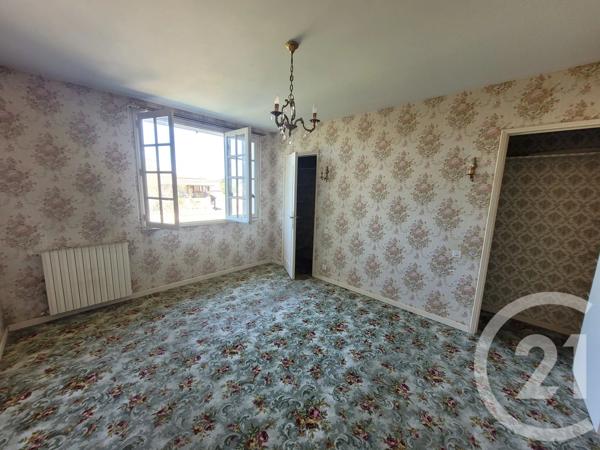 Maison à vendre  7 pièces - 170,51 m 2   MONTANS  - 81