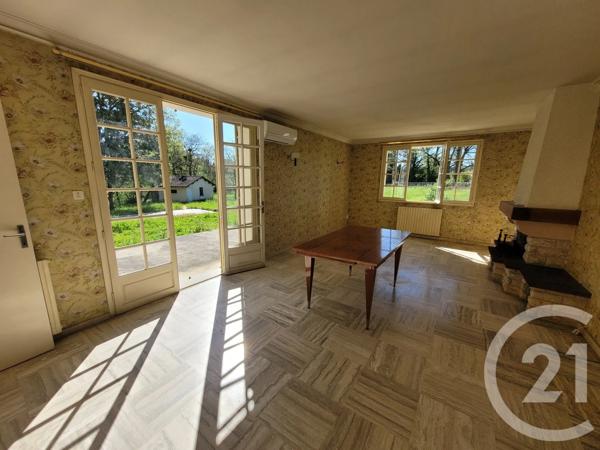 Maison à vendre  7 pièces - 170,51 m 2   MONTANS  - 81