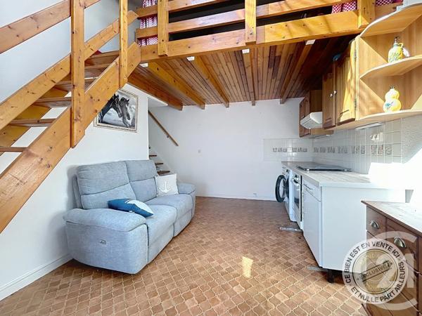Maison à vendre  4 pièces - 47,70 m 2   LE BARCARES  - 66