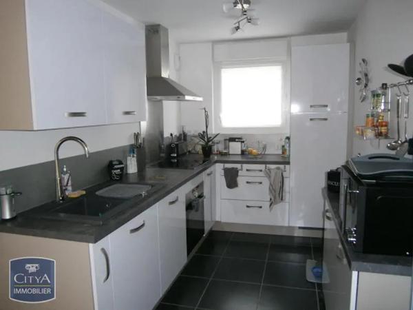 Maison à louer 4 pièces 80.17m² Le Mans (72000)