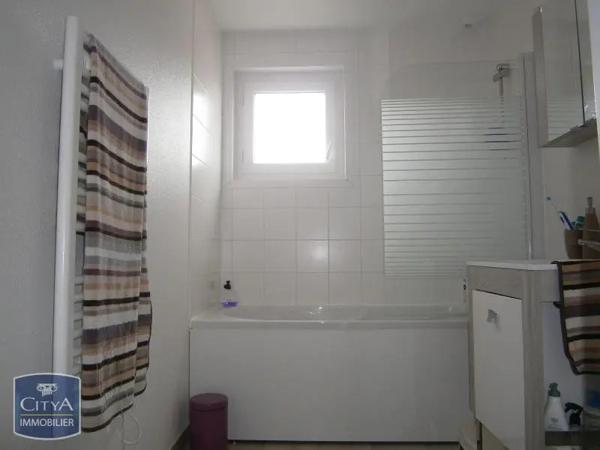 Maison à louer 4 pièces 80.17m² Le Mans (72000)