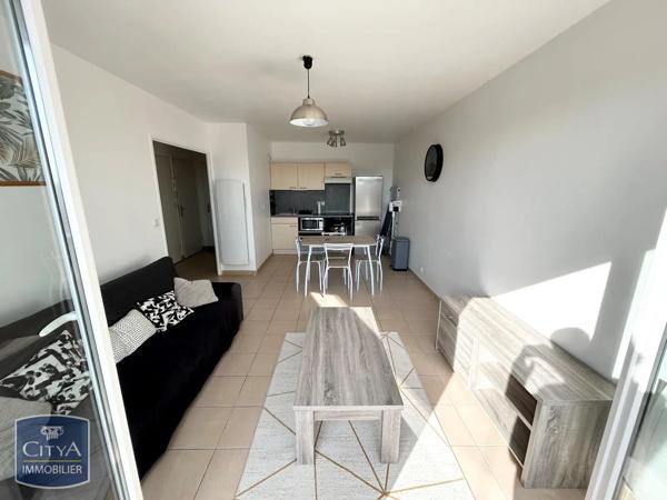 Appartement à louer 2 pièces 41.86m² Trith-Saint-Léger (59125)