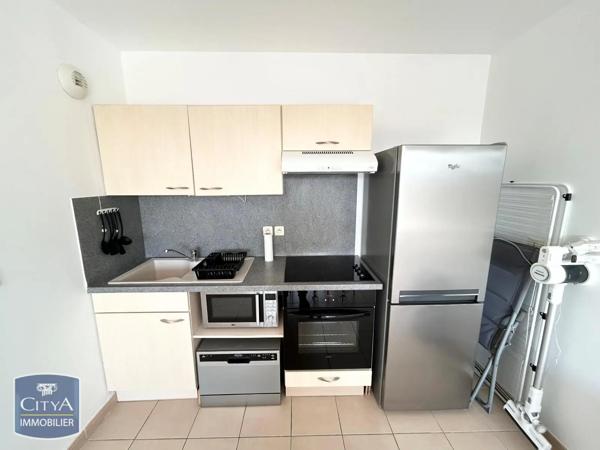 Appartement à louer 2 pièces 41.86m² Trith-Saint-Léger (59125)
