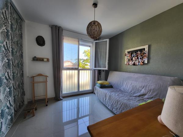 Martigues (13500) APPARTEMENT 4 PIECES TRAVERSANT 71M2 ENTIEREMENT RENOVE