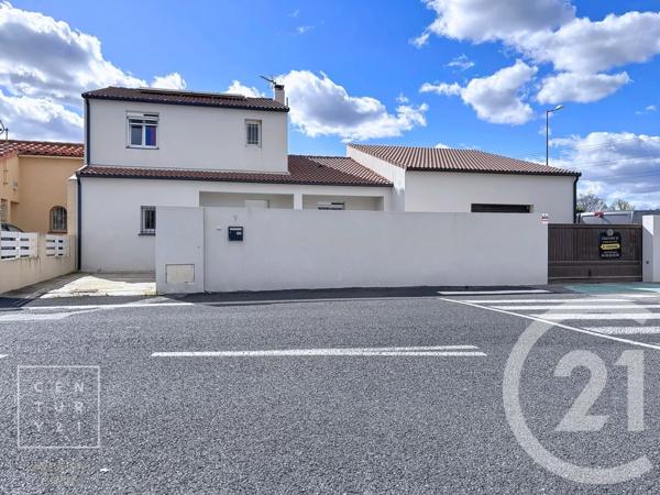 Maison à vendre  5 pièces - 160 m 2   LE SOLER  - 66