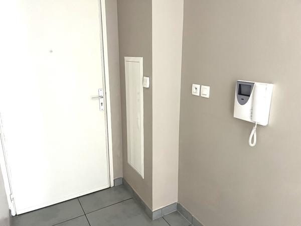 Kerinou, Brest . A saisir ,94 m2,4 chambres dans immeuble contemporain