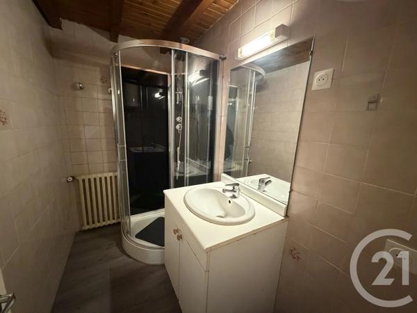 Immeuble à vendre  130 m 2   GRAULHET  - 81