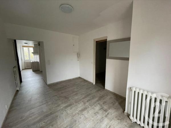 Immeuble à vendre  130 m 2   GRAULHET  - 81