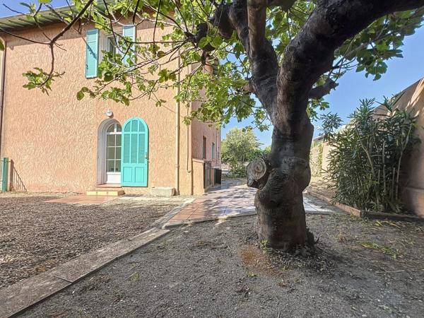 Maison divisée en 2 appartements : secteur  Base Nature