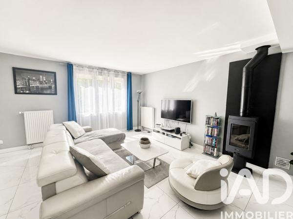 Maison à vendre 6 pièces 125 m² Saint-Pierre-du-Perray