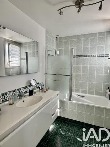 Maison à vendre 6 pièces 125 m² Saint-Pierre-du-Perray