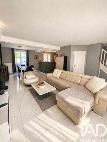 Maison à vendre 6 pièces 125 m² Saint-Pierre-du-Perray