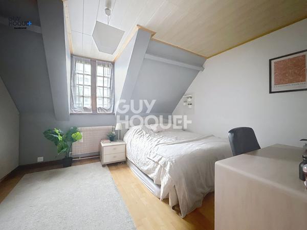 Maison Familiale- centre-ville - 6 pièces + 2 bureaux