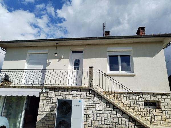 Maison de 144 m² composée de 2 logements de 72 m² chacun
