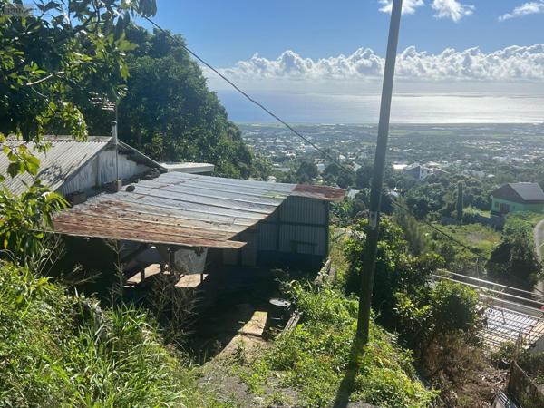 Terrain à Batir à vendre à Sainte-Clotilde à la Réunion (97490), ref : MTPAU   
La Bretagne