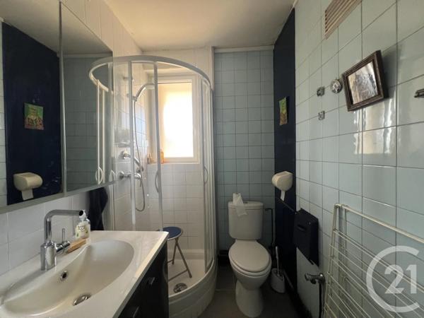 Appartement F2 à vendre  2 pièces - 37 m 2   MONTLUCON  - 03