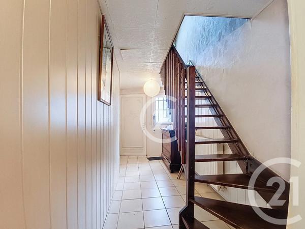 Maison à vendre  4 pièces - 107,31 m 2   LAGNIEU  - 01