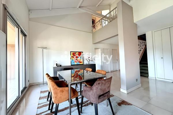 Appartement 5 pièces - 166 m² Bien prestige