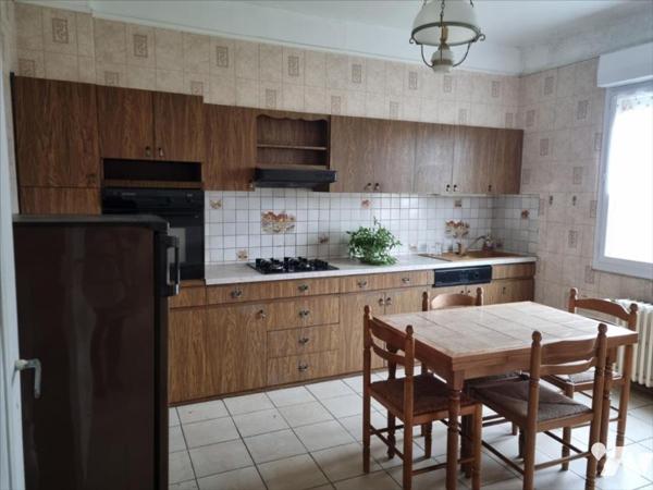 Maison proche commerces avec terrain à bâtir détachable