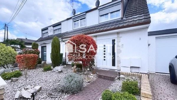 Jolie maison de 5 pièces  avec garage et cave située à Rosenau