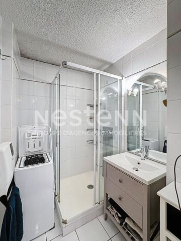 Beau rez-de-chaussee avec 2 chambres et vue port