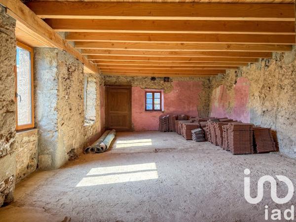 Maison 3 pièces de 85 m² à Vaugneray (69670)