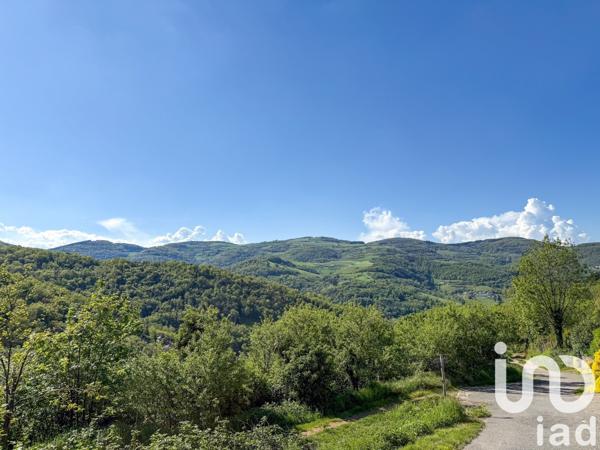 Maison 3 pièces de 85 m² à Vaugneray (69670)