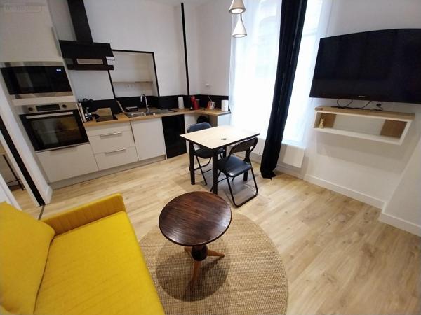 Appartement rénové à louer à Vitré en Ille-et-Vilaine (35500), ref : 35131-74