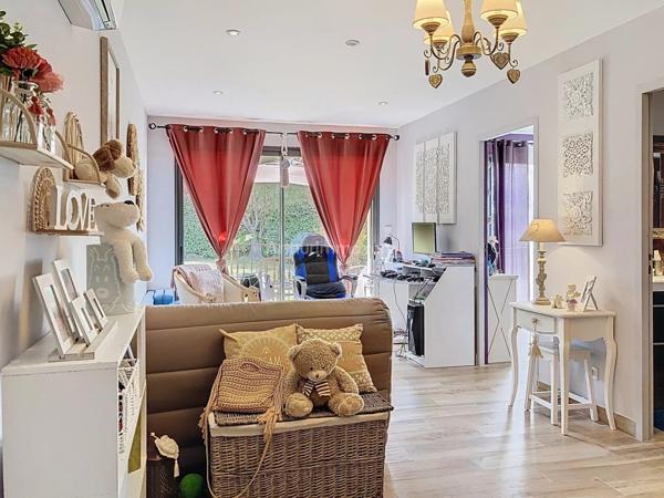 Vente Villa 7 pièces 215 m2 à Calvi