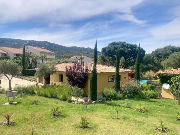 Vente Villa 7 pièces 215 m2 à Calvi