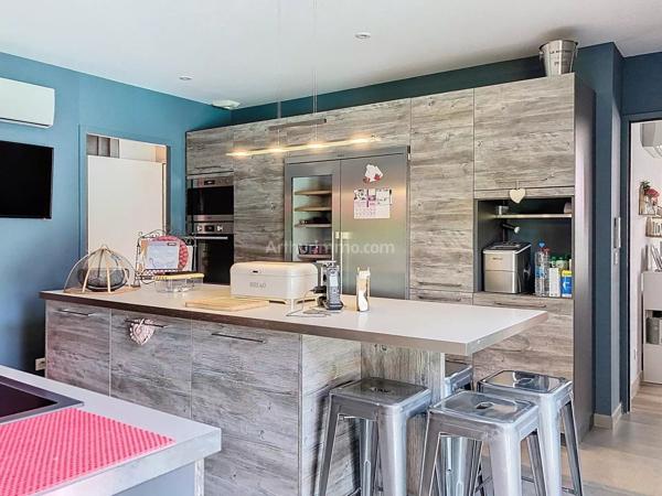 Vente Villa 7 pièces 215 m2 à Calvi