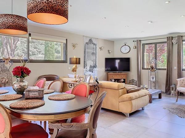 Vente Villa 7 pièces 215 m2 à Calvi