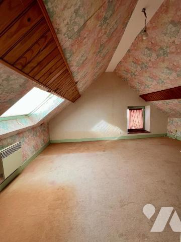 BEAUX ESPACES- proche commerces