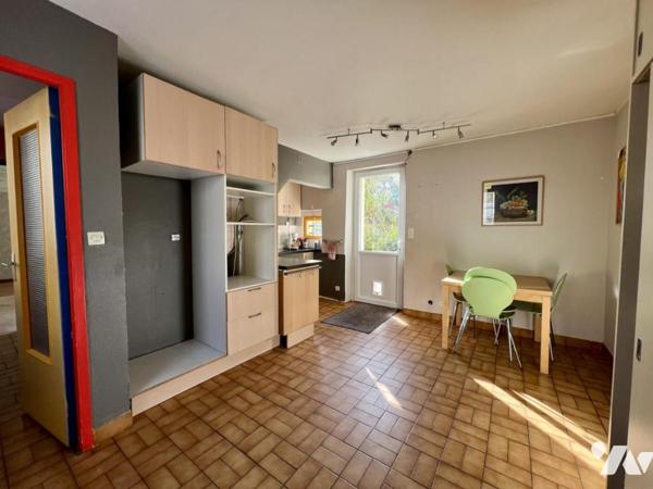 BEAUX ESPACES- proche commerces