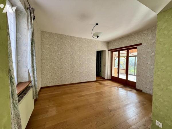 BEAUX ESPACES- proche commerces